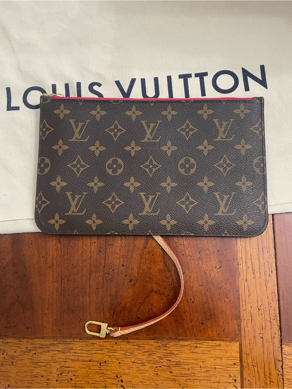 Louis Vuitton Brown Monogram Wristlet with Pink Trim - Picture 3 of 10